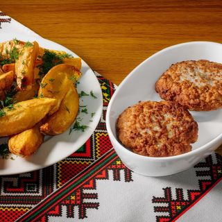  Homemade Cutlet & Potato