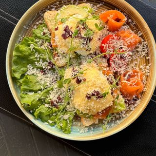 2 Eggs Benedict on a  2 toast