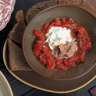 Baked peppers with tuna and Philadelphia cheese