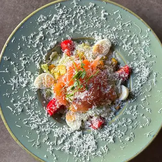 Caesar salad with salmon