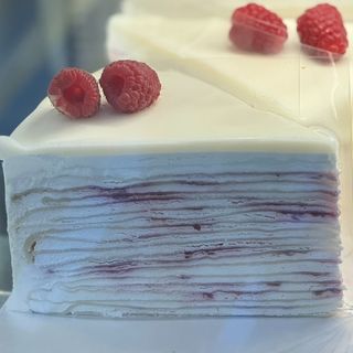 ჟოლოს ბლინის ტორტი