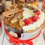 შერეული ტორტი ხილით და ნიგვზით 10-11 ნაჭერი