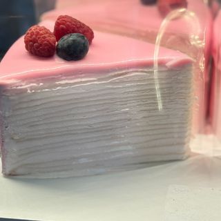 მარწყვის ბლინის ტორტი