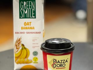 Piazza Doro 100% arabica Latte with oat and banana milk