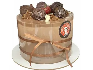 Chocolate cake, 8-9 slices