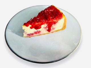 ჟოლოს გამომცხვარი ჩიზქეიქი