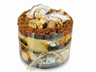 ნიგვზის ტორტი 10-11ნაჭრიანი