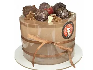 Chocolate cake, 6-7 slices
