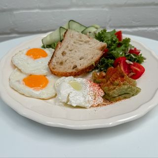 ათქვეფილი გუაკამოლეთი 