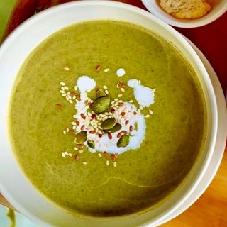 ისპანახი კრემის წვნიანი