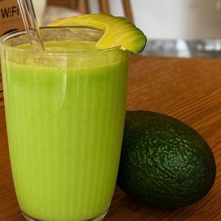 Smoothie with avocado