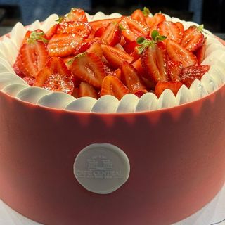 მარწყვის ტორტი Strawberry cake