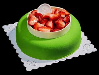 ფსტა-მარწყვის ანტრემე Pistachio-strawberry entreme