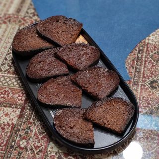 ნივრიანი პური