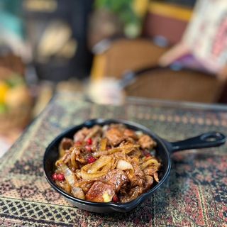 ხბოს მწვადი ბროწეულში