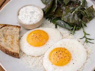 Sunny Eggs & Truffle Cream