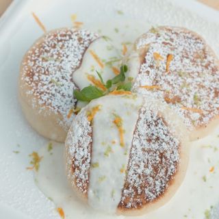 ხაჭოს მაჭკატები ციტრუსის დრესინგით