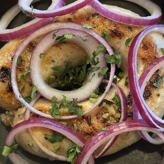 შემწვარი ქათმის ძეხვი/Grilled chicken sausage