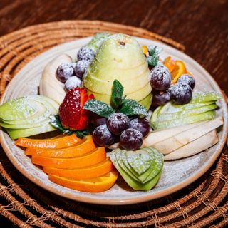 სეზონური ხილის მიქსი/Seasonal fruits mix