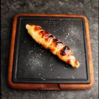 შამფურზე შემწვარი ხაჭაპური/khachapuri on a skewer