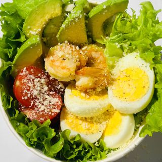 კრევეტის სალათი