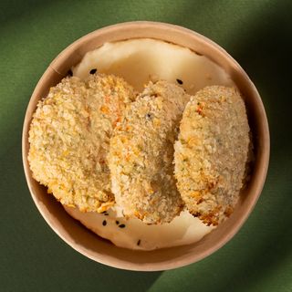 პიურე ქათმის ნაგეთსებით