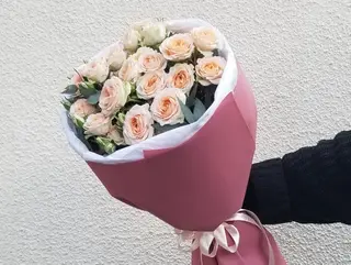 ატმისფერი სფრეი ვარდი მრგვალი შეფუთვა