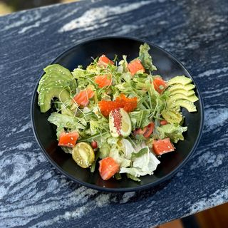 სალათი ორაგულით