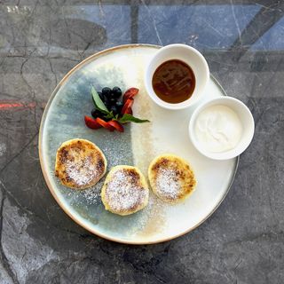 სახლში მომზადებული სირნიკი კარამელით