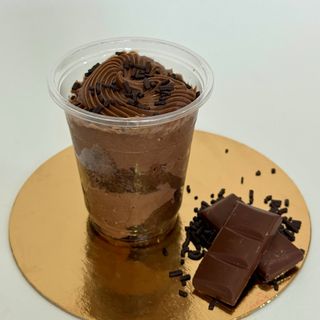 შოკოლადის ჭიქის ტორტი