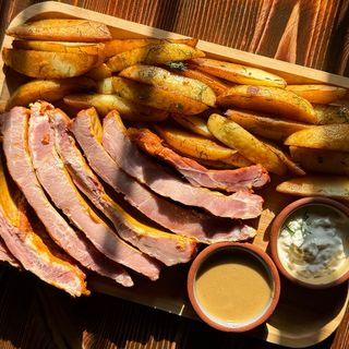 შებოლილი ნეკნის დაფა