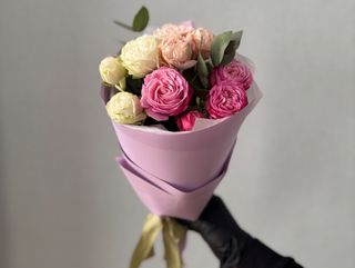 ჯუჯა ვარდების თაიგული