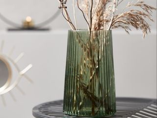 მწვანე ლარნაკი