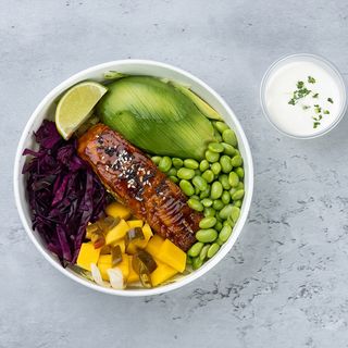 ორაგული და ავოკადოს ბოული