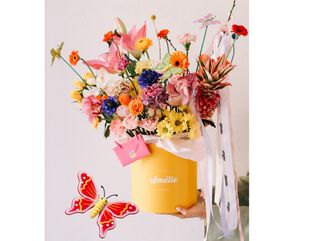 პეპლები მუცელში ( Yellow )