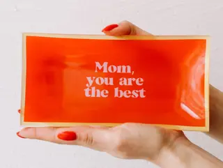 Gift, დედა  შენ საუკეთესო ხარ