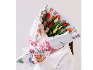 ტიტები უყვარს ( M )