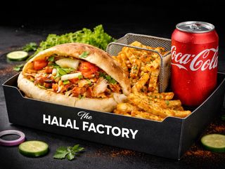 პიტა შაურმა, კოკა-კოლა და კარტოფილი ფრი კომბო