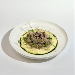 Beefstroganoff with mashed potatoes