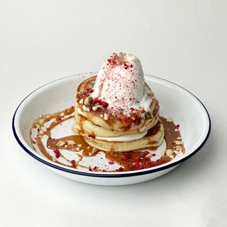 Banana pancakes with ice cream