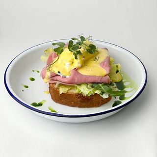 Benedict with mortadella