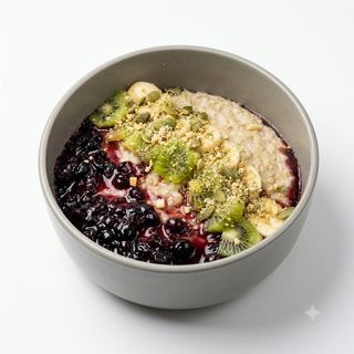 Oatmeal with fruits
