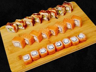 სეტი ლუქსი ნომერი 13 (24 ნაჭ-630გრ)