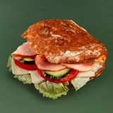 სენდვიჩი ლორით 