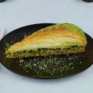 ბაქლავა ფისტაჩკით 