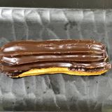 chocolate eclair