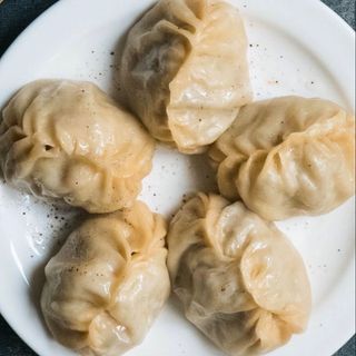 manty with mushrooms