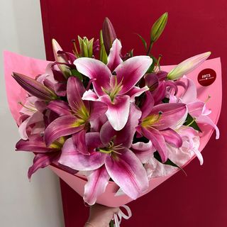 Lilies bouquet