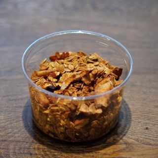 გრანოლა ვაშლით და დარიჩინით (180გრ)