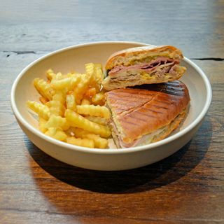 კუბანოს სენდვიჩი